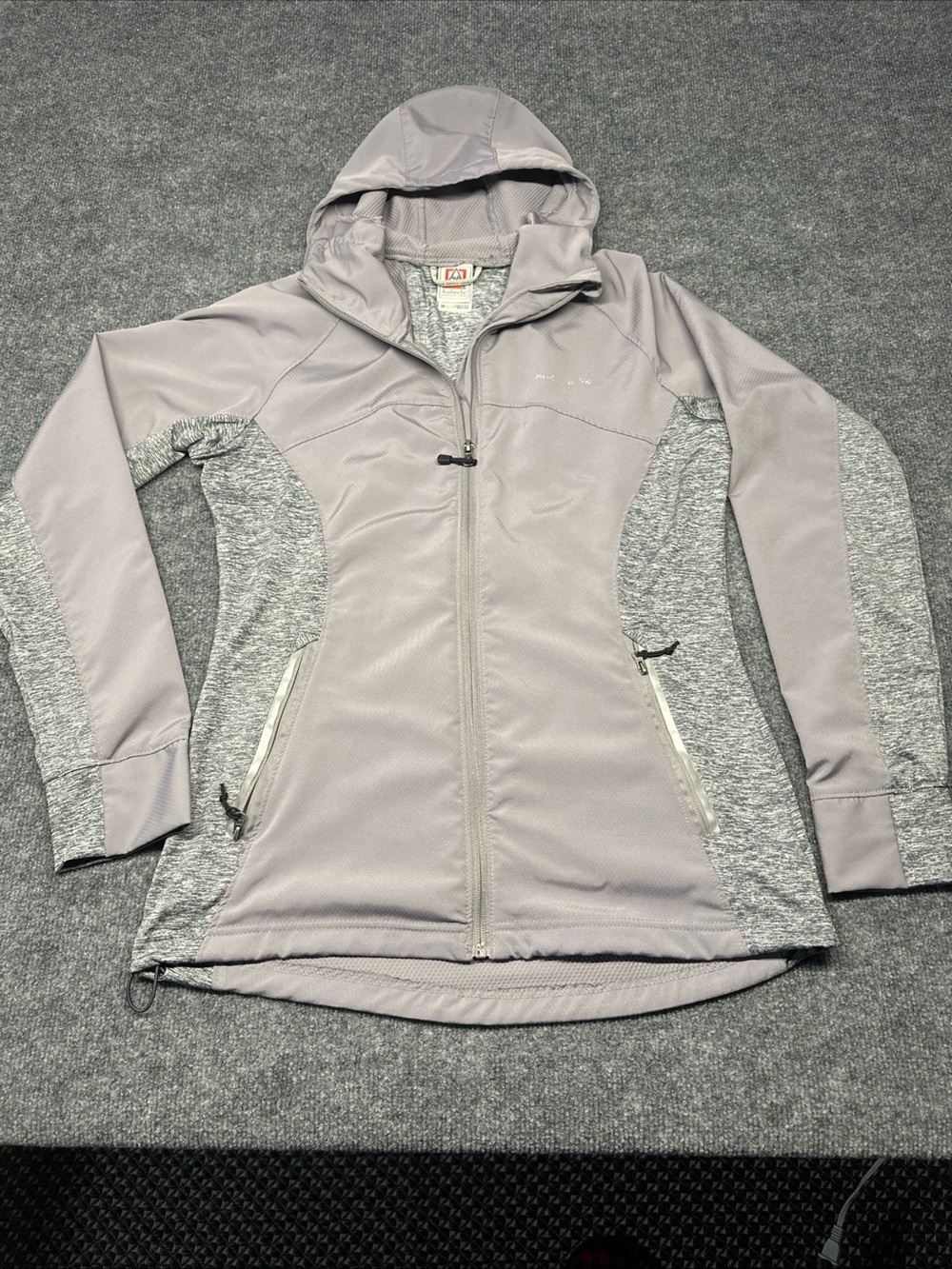 Avalanche Women's Hooded Zip-Up Jacket in Light Gray(missing logo)